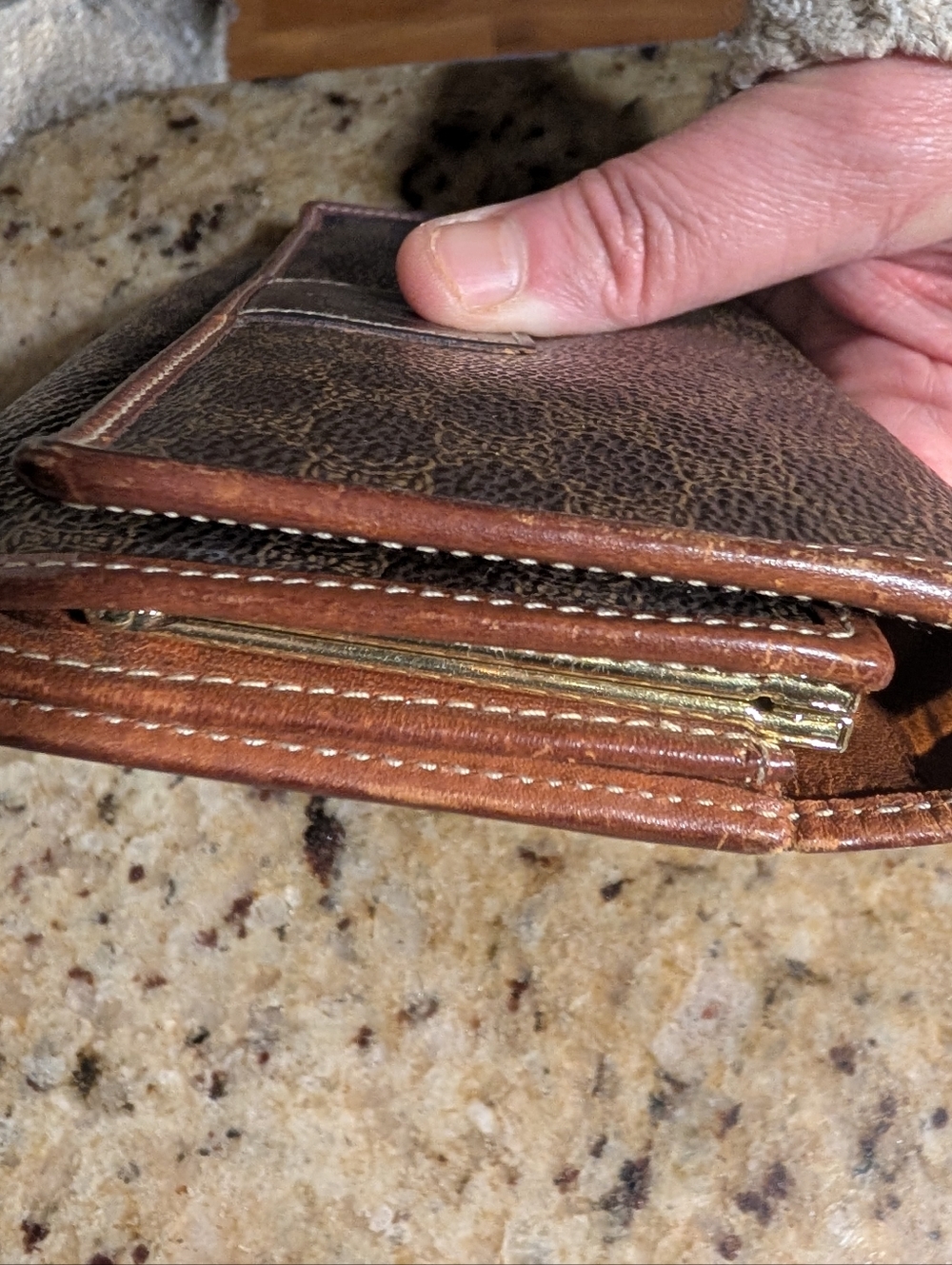Celine Macadam Continental Wallet Kisslock - Picture 8 of 9